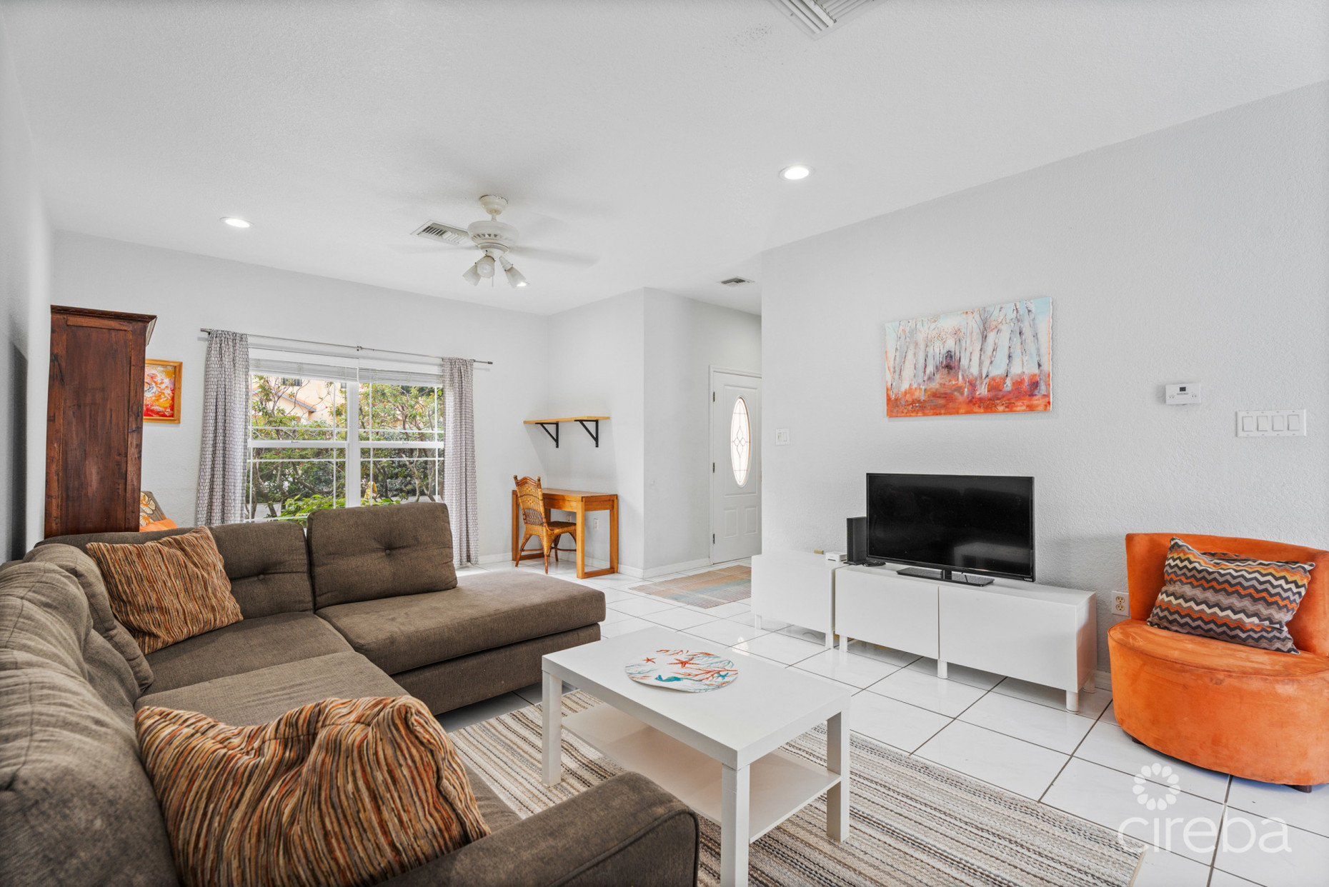 SOUTHERN SKIES 10, SOUTH SOUND HOME