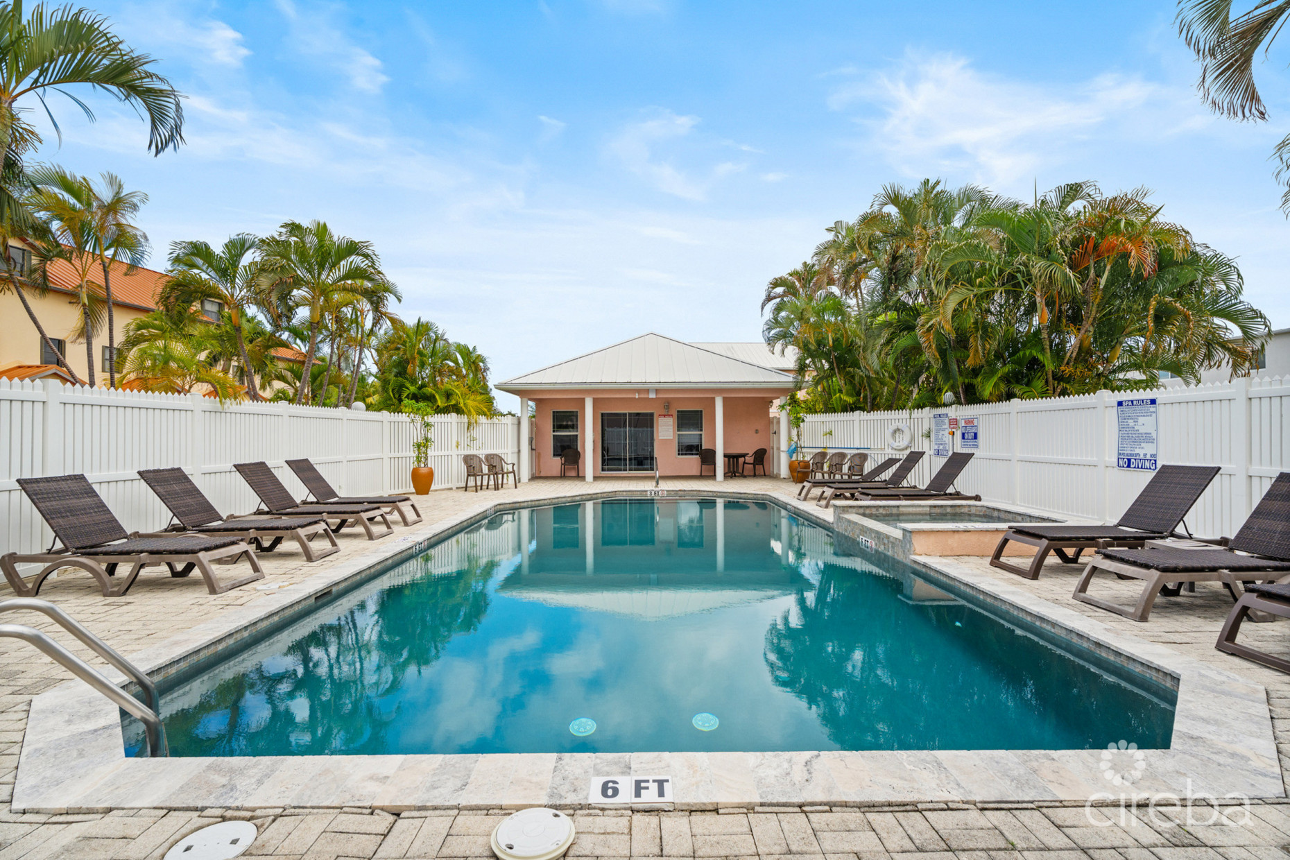 SOUTHERN SKIES 10, SOUTH SOUND HOME