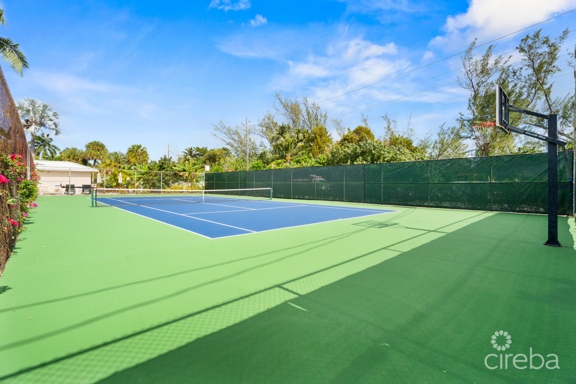 DISCOVERY POINT PENTHOUSE BEACHFRONT
