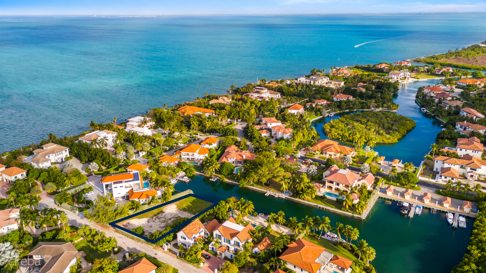 VISTA DEL MAR- EXECUTIVE  ESTATE CANAL LOT