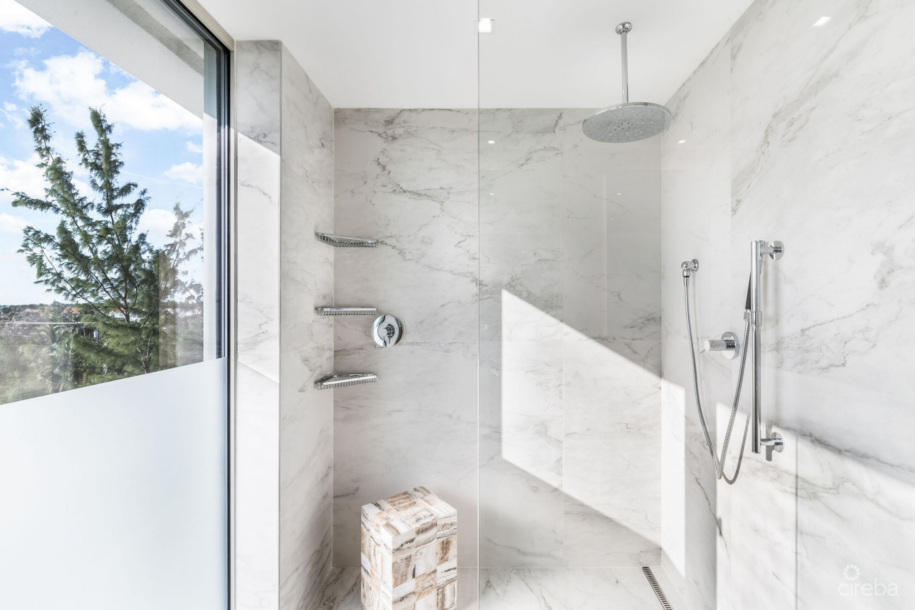 TIDES RESIDENCE 308 - WEST FACING CORNER