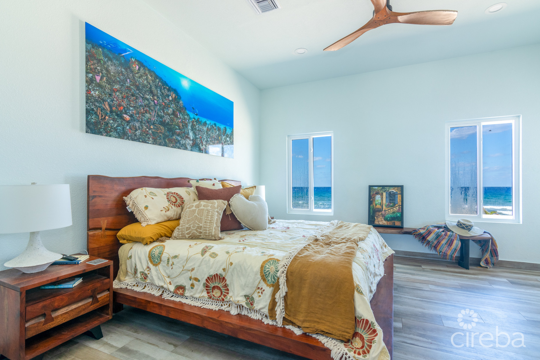 ROCK ROAD OCEAN FRONT HOME