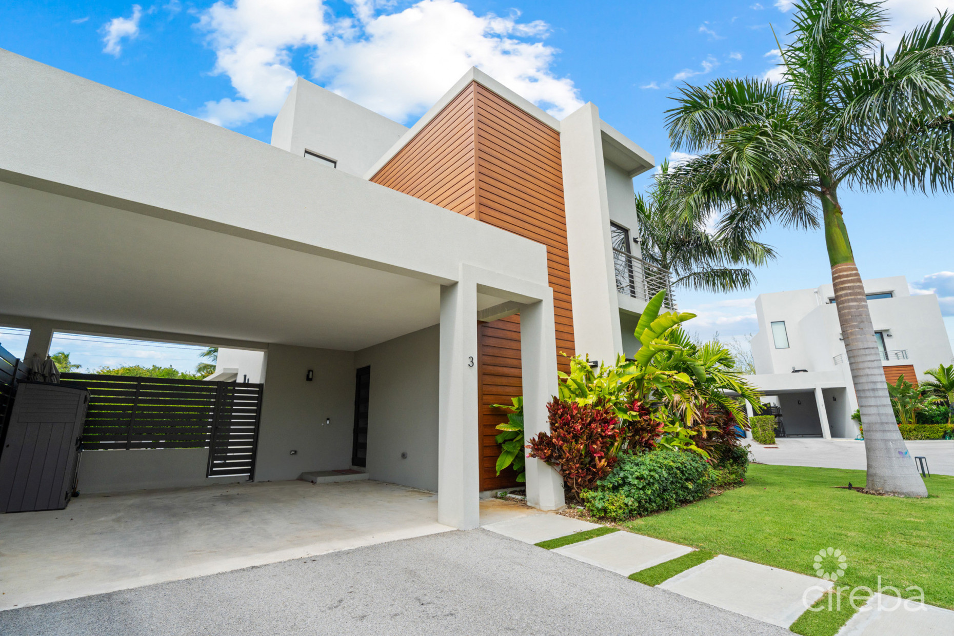 BLUE PALMS 3, WEST BAY END UNIT