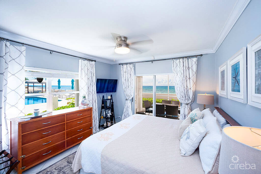 BEACHFRONT LIVING | TAMARIND BAY | SEVEN MILE BEACH
