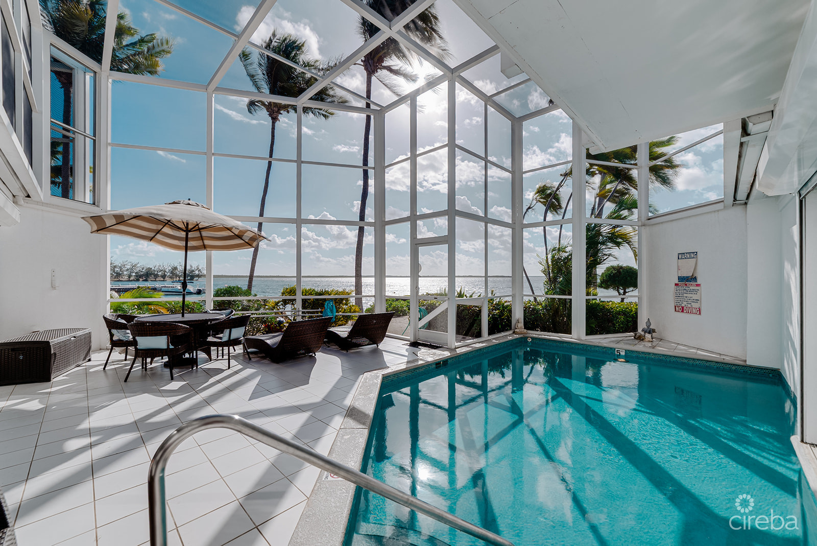 POOLS OF THE KAI - BEACHFRONT OASIS IN RUM POINT