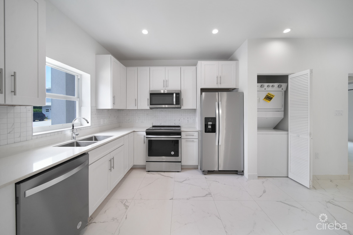 THE POINT AT WATERCOURSE  1-BEDROOM