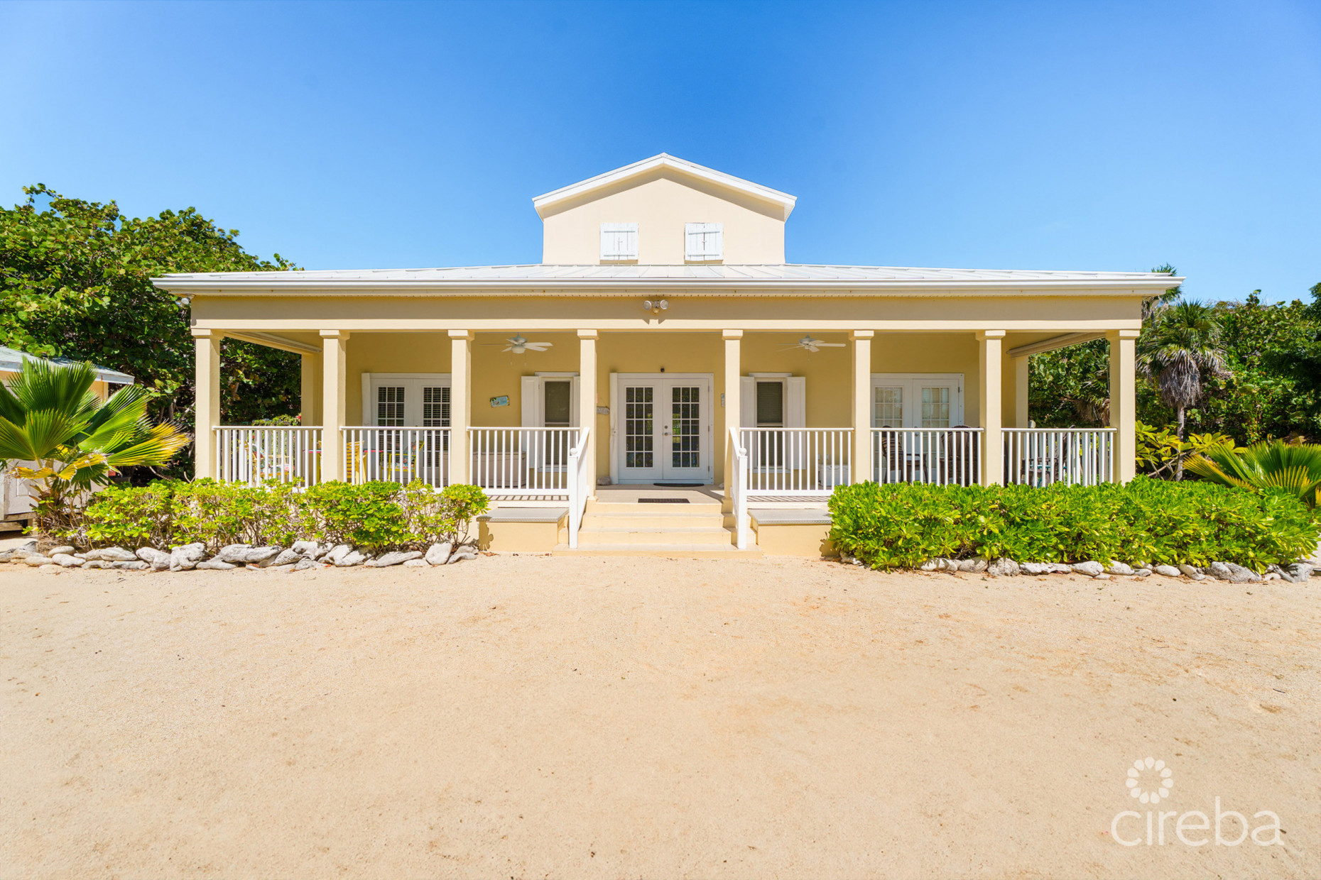 SOUTHSIDE HOME AND BLUFFSIDE COTTAGE