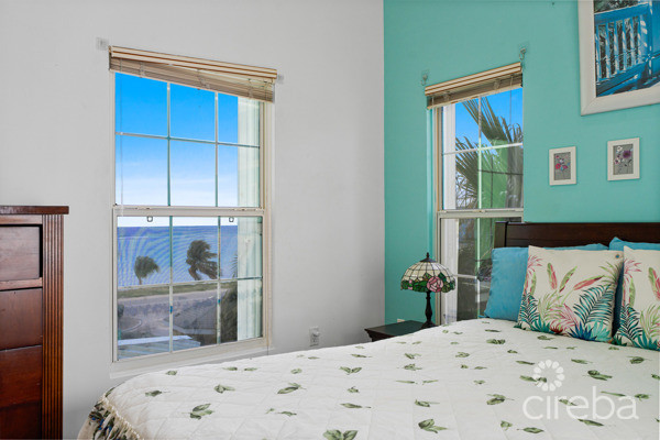 EAST END PARADISE VILLAS.  3 BED, 3 BATH + DEN WITH PRIVATE BEACH