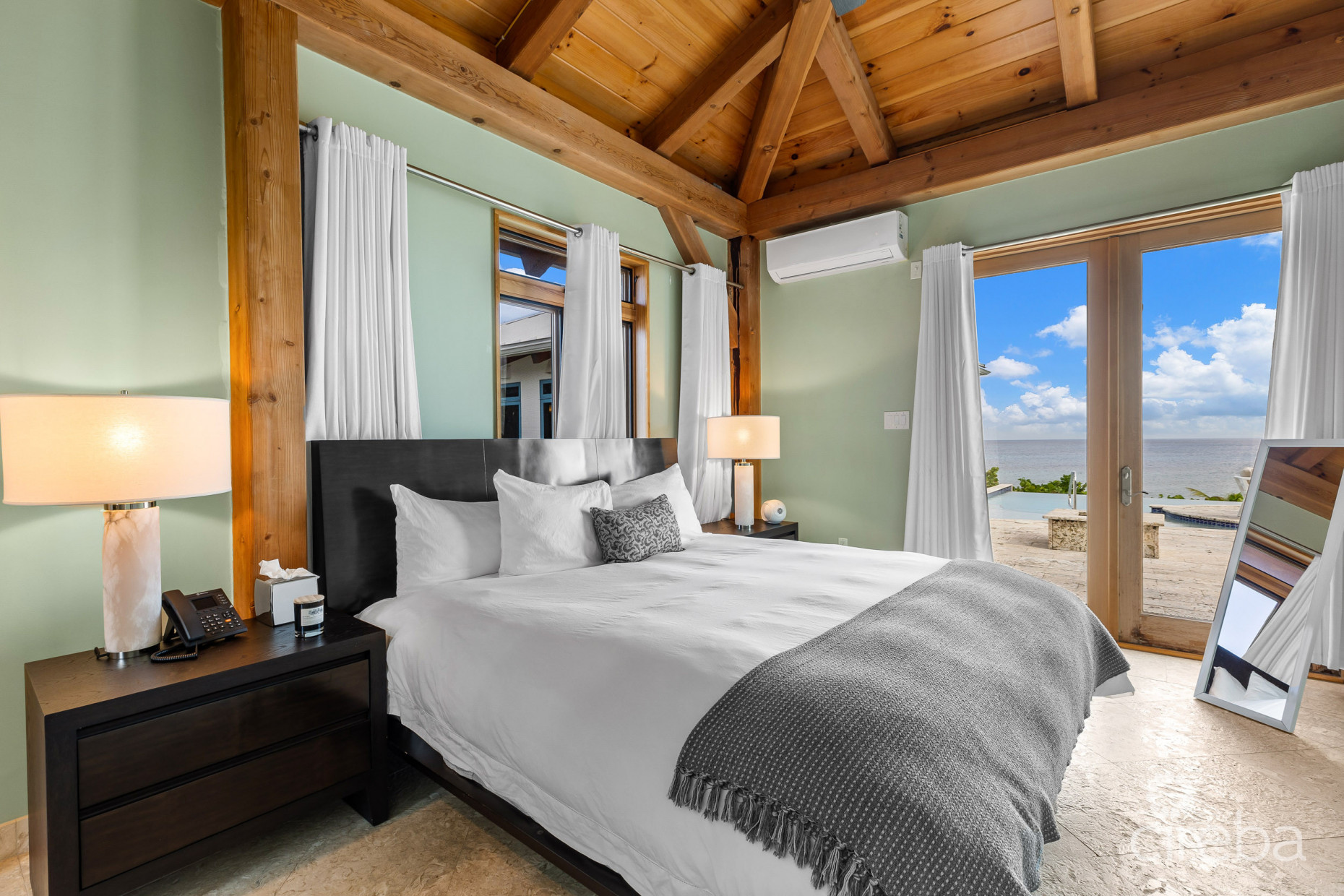 OCENFRONT INVESTMENT / DEVELOPMENT OPPORTUNITY - CONCH POINT ROAD 2.74 ACRES