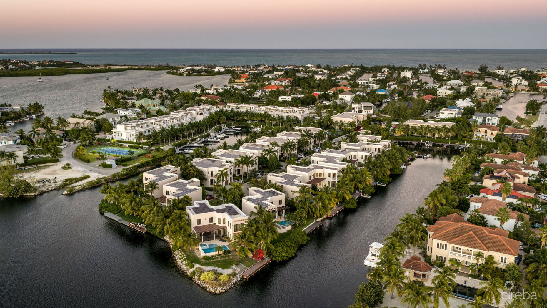 CYPRESS POINTE NORTH STAND ALONE EXECUTIVE RESIDENCE