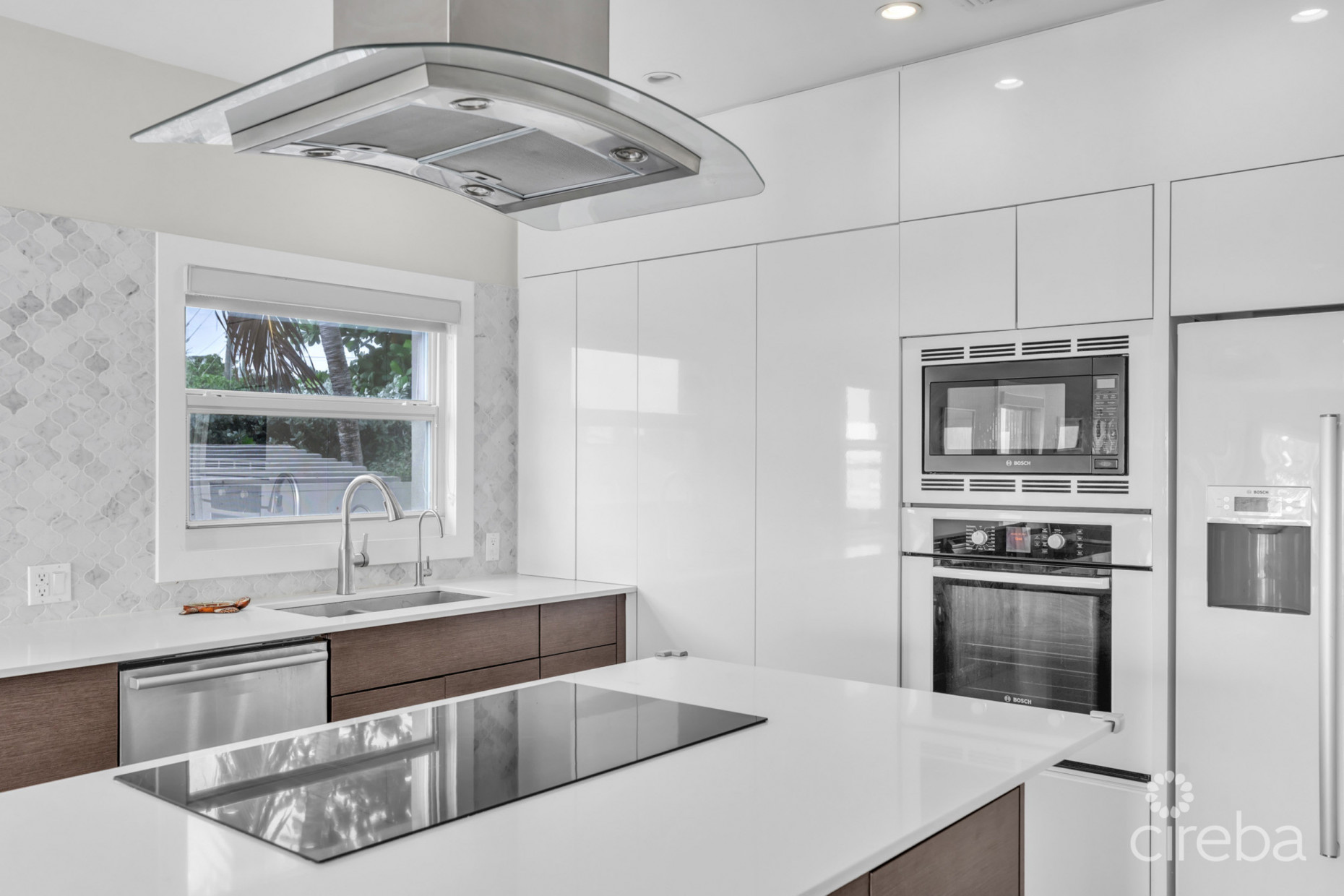 OLD PROSPECT GROVES - OCEANFRONT RESIDENCE #11