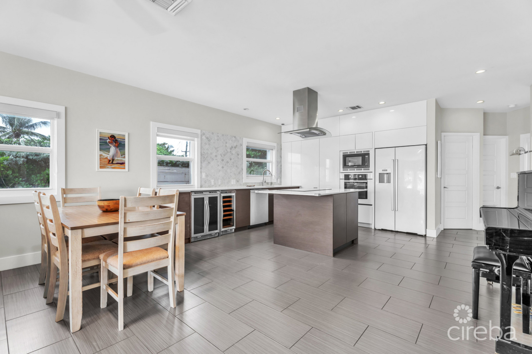 OLD PROSPECT GROVES - OCEANFRONT RESIDENCE #11