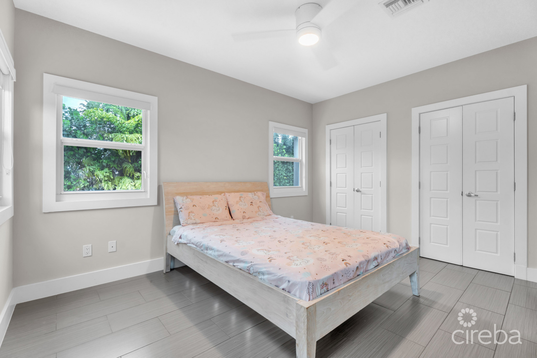 OLD PROSPECT GROVES - OCEANFRONT RESIDENCE #11