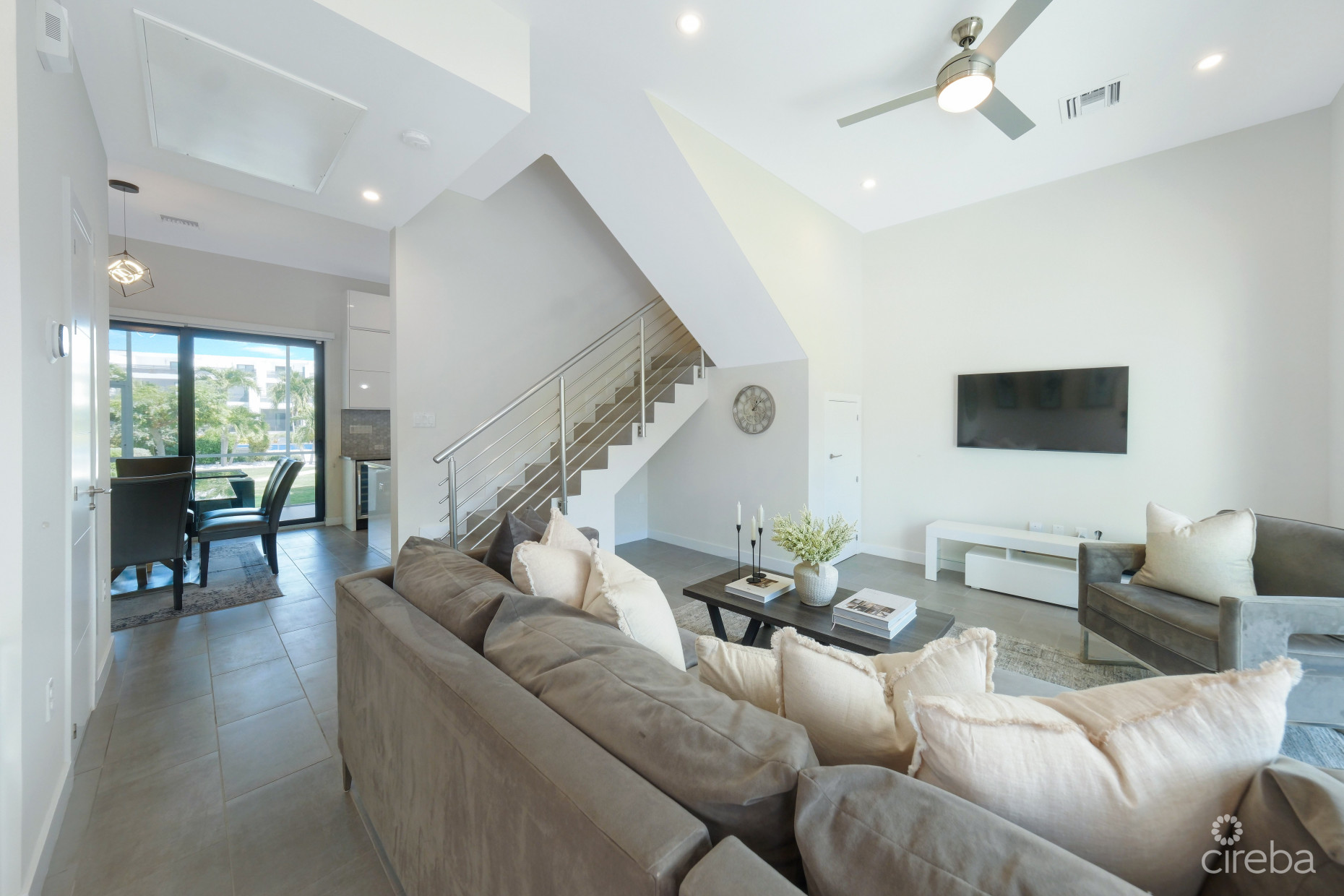 VELA 164 - 3 BEDROOM TOWNHOME