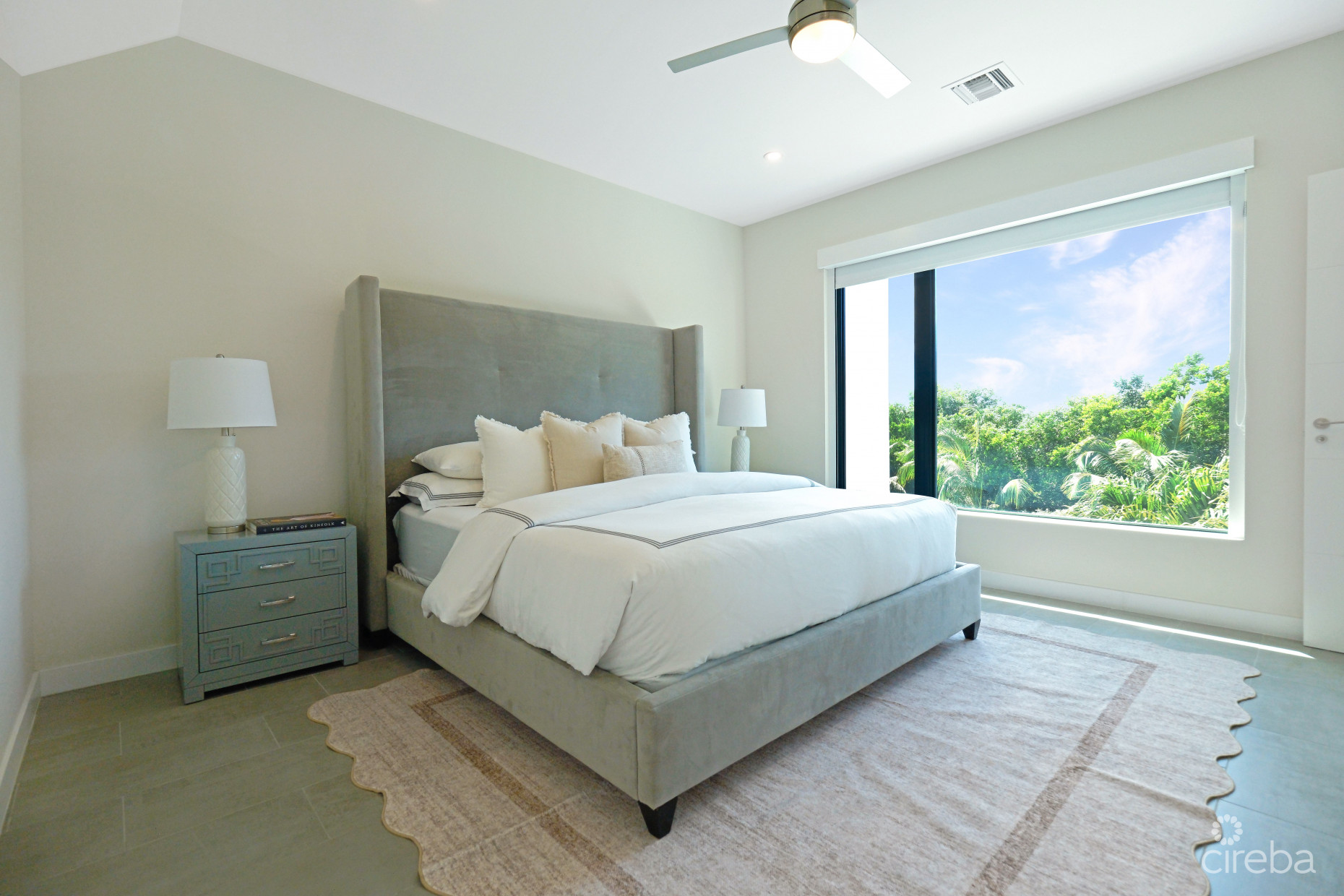 VELA 164 - 3 BEDROOM TOWNHOME