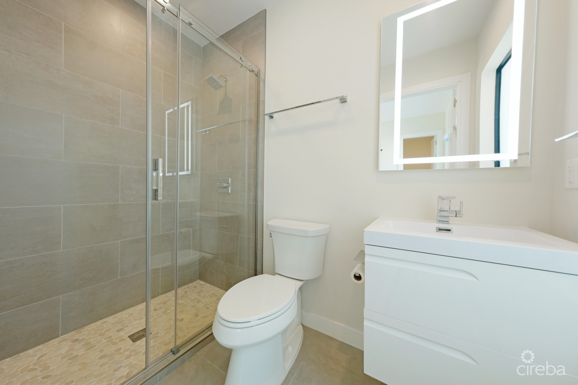 VELA 164 - 3 BEDROOM TOWNHOME