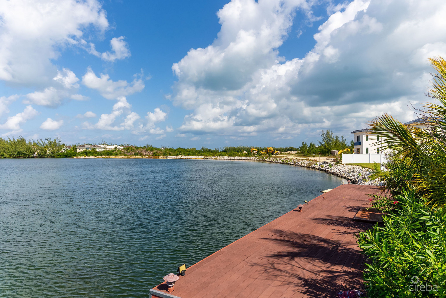 A WATERFRONT OPPORTUNITY IN AUBURN BAY, PROSPECT