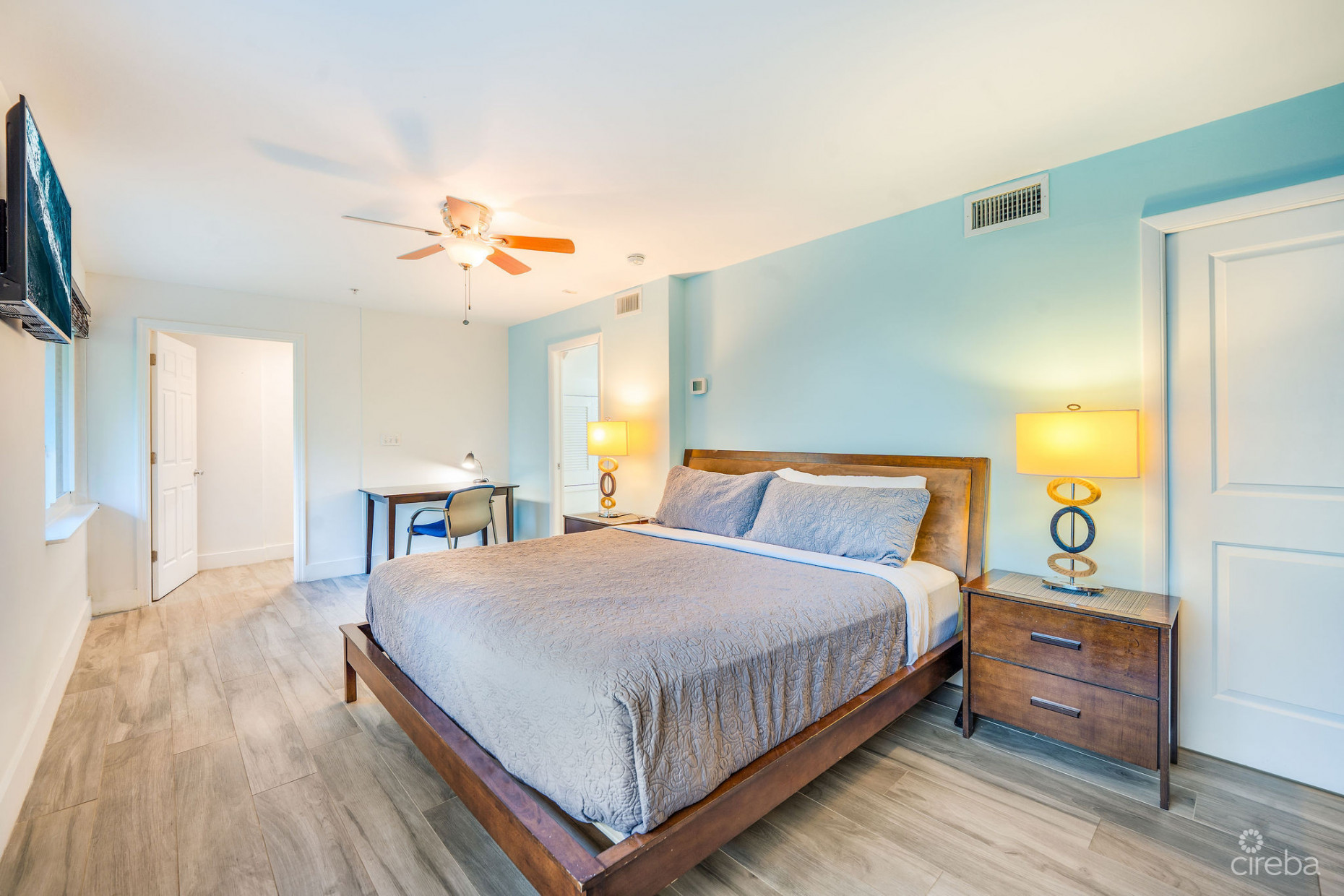 3BED SMB--PARK PLACE