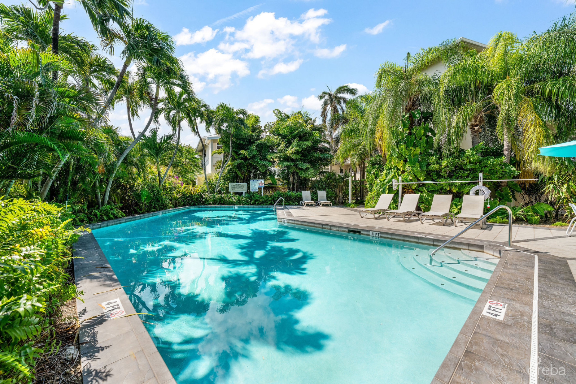 BEACHFRONT BLISS AT CAYMAN CLUB | SEVEN MILE BEACH