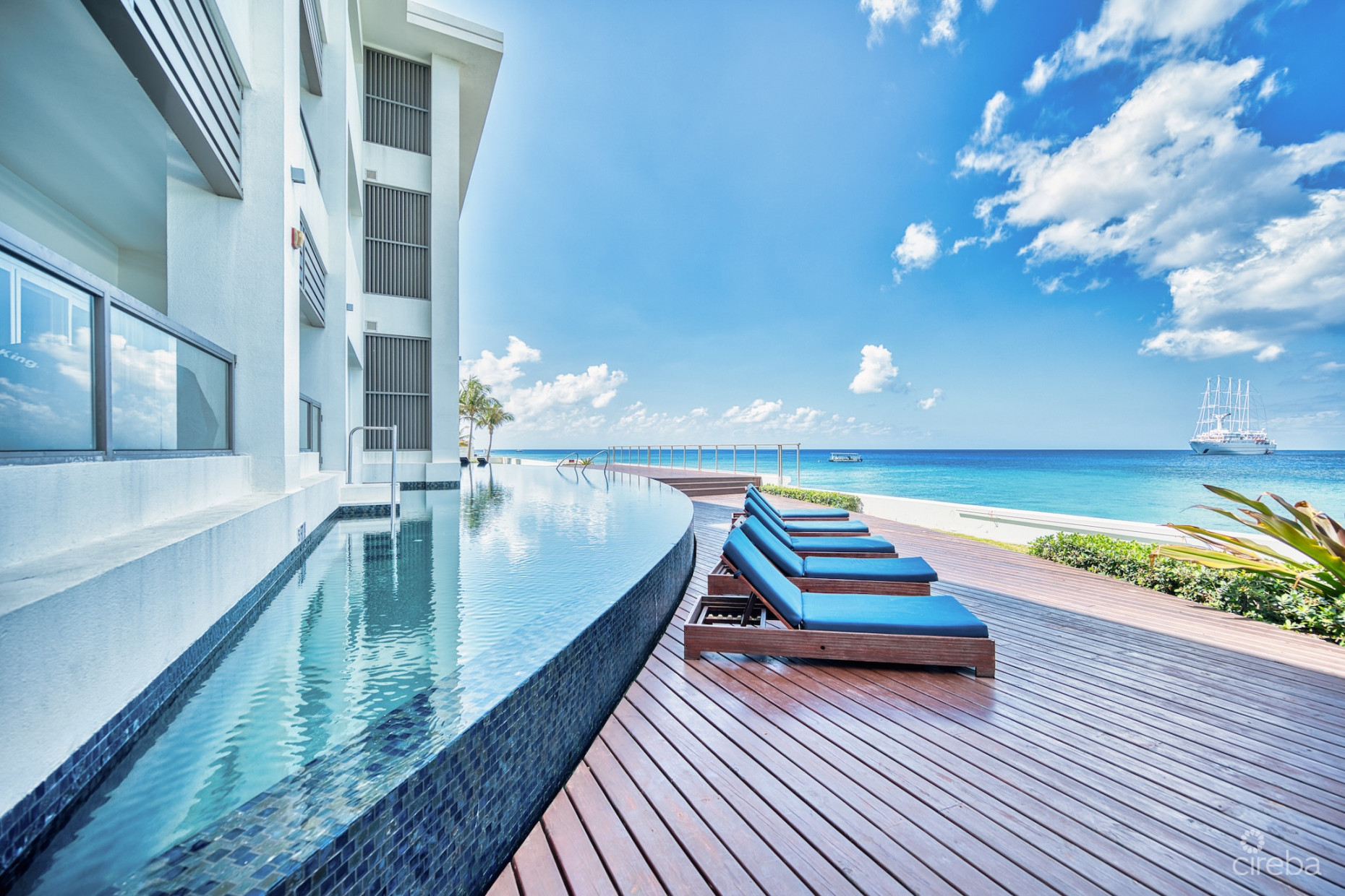 OCEANA PENTHOUSE: REDEFINING OCEANFRONT LUXURY