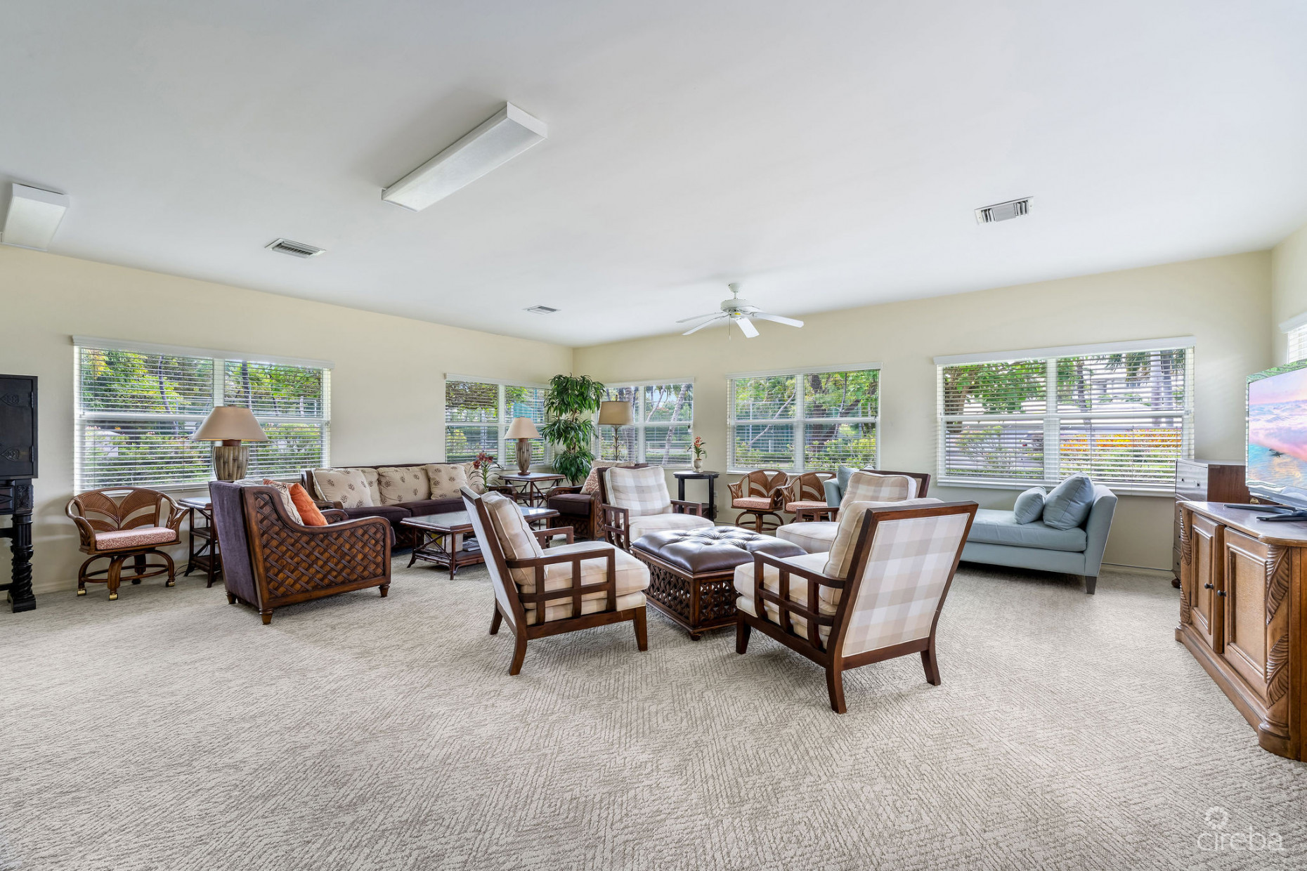 BEACHFRONT BLISS AT CAYMAN CLUB | SEVEN MILE BEACH