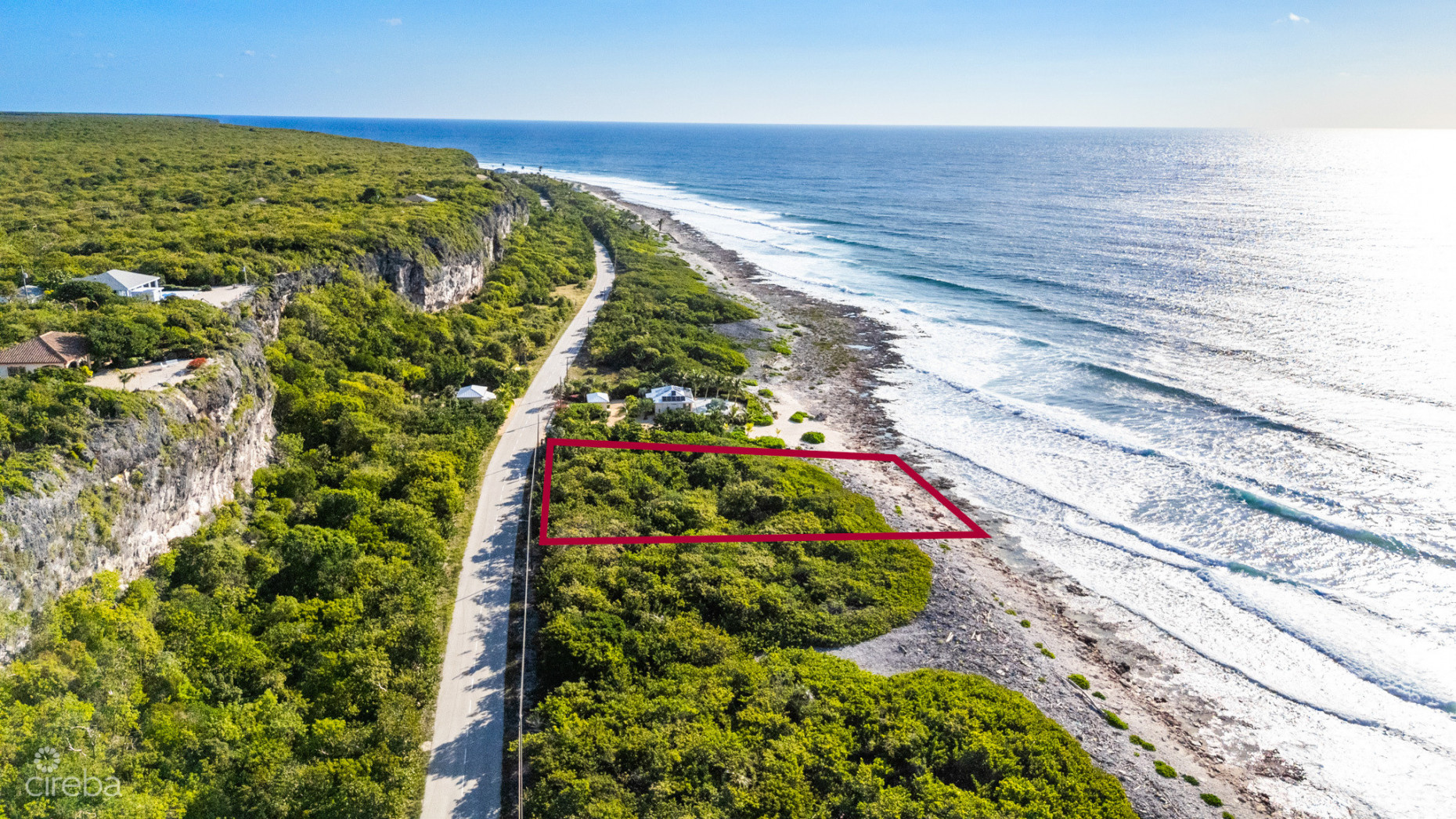 SOUTHSIDE EAST SANDY SEAFRONT LOT