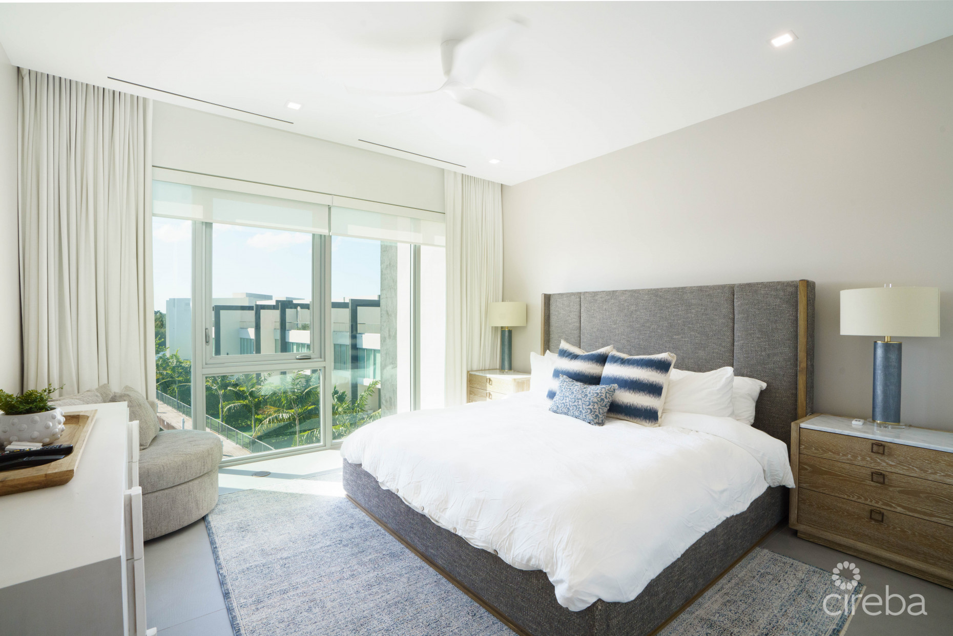 ONE CANAL POINT 7 - THREE BEDROOM TOWNHOME