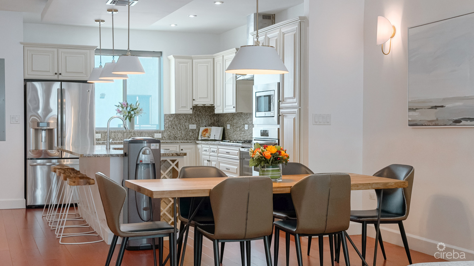 SOUTH BAY ESTATES TOWNHOME