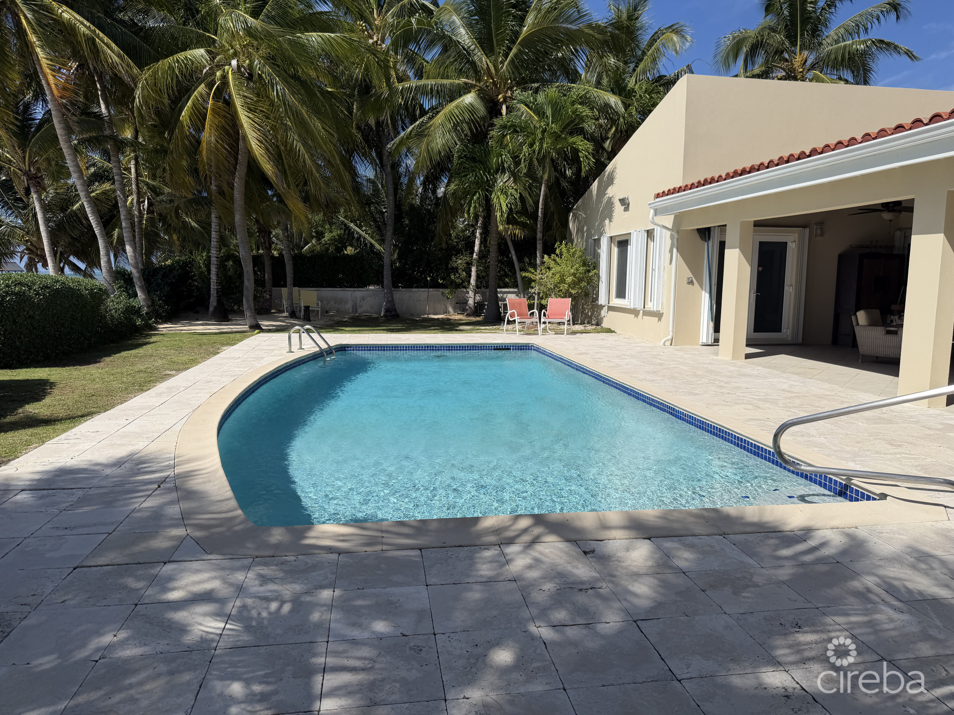 SOUTH SOUND OCEANFRONT HOME