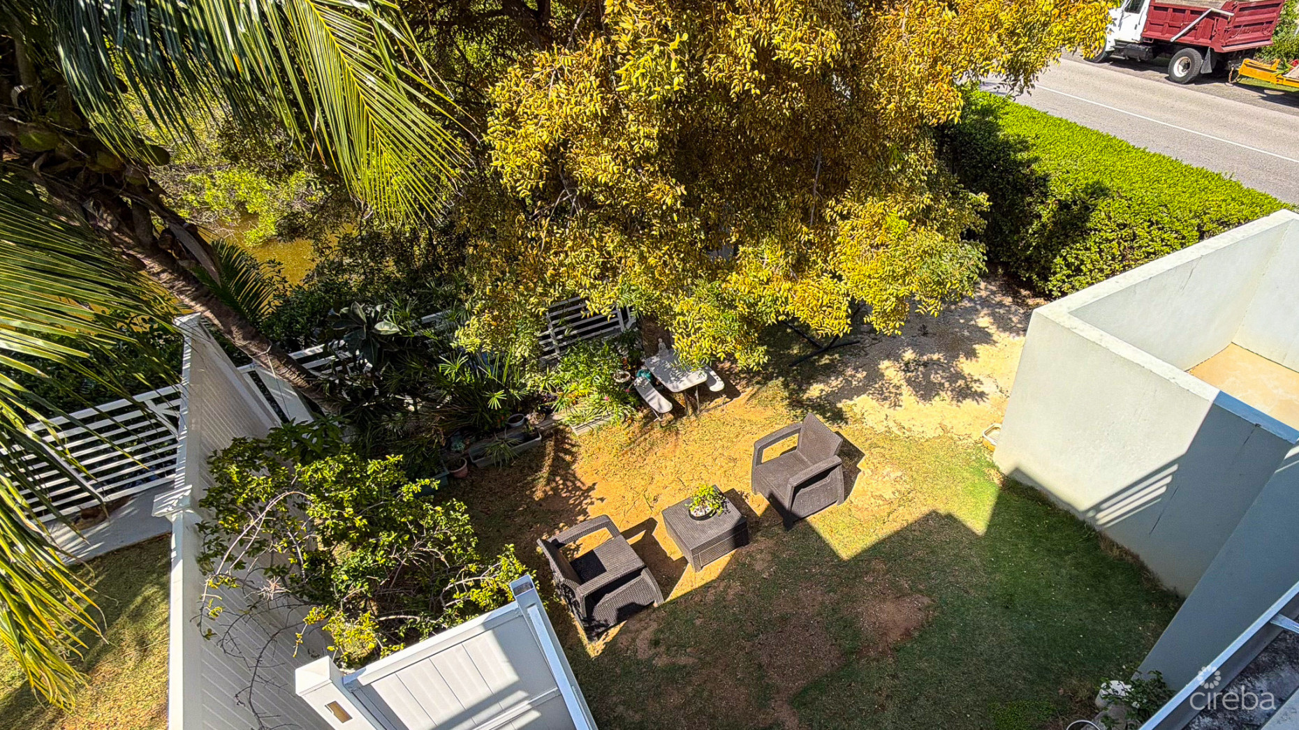 OCEAN REACH 2 BED TOWNHOUSE