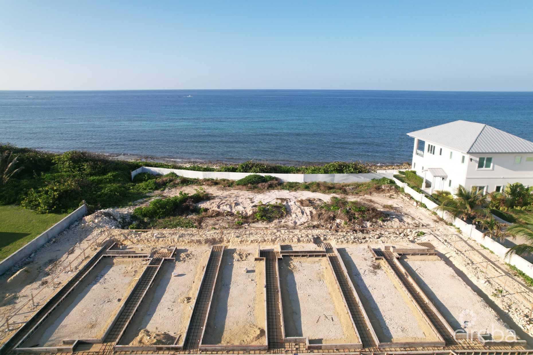 SECRET BEACH VILLA 4