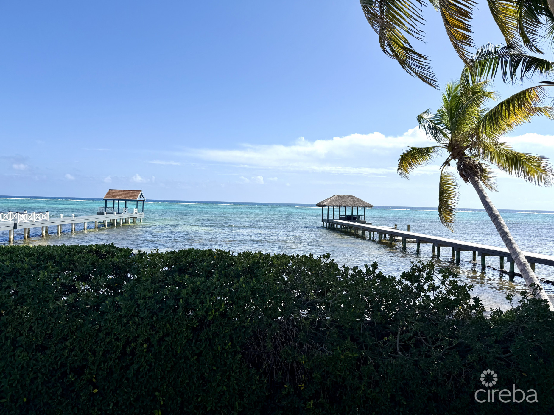 SOUTH SOUND OCEANFRONT HOME