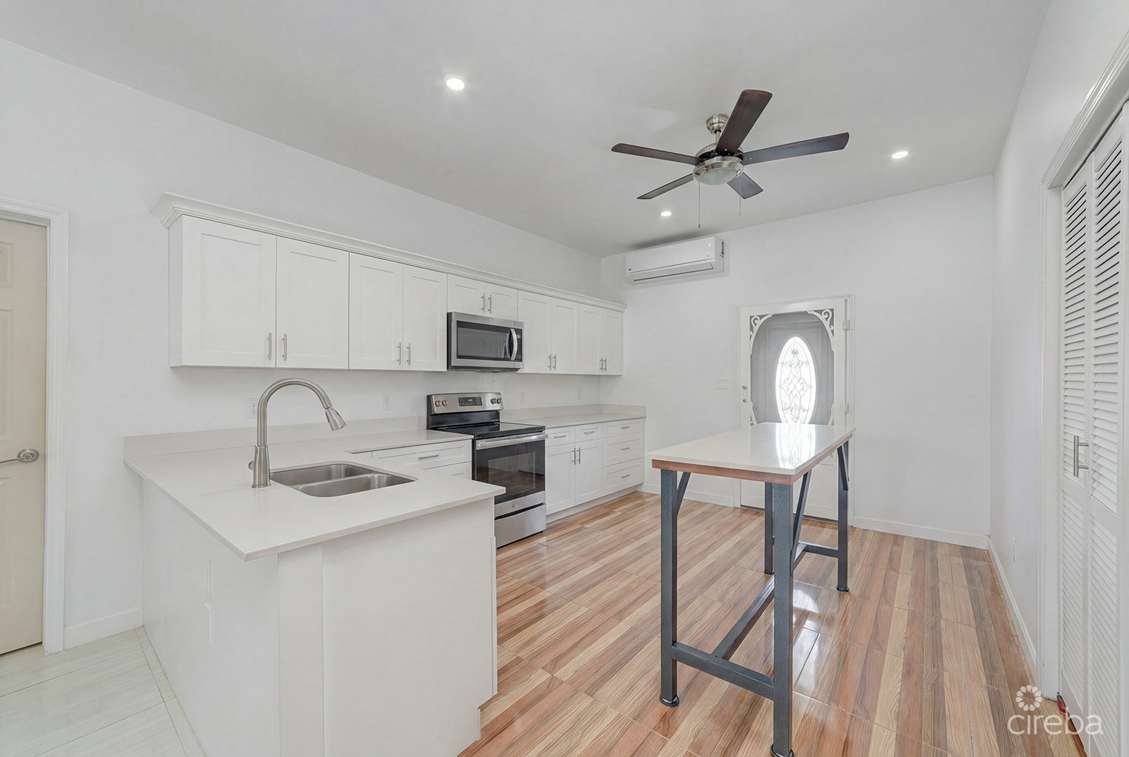 3 BED, SINGLE FAMILY HOME IN LOWER VALLEY