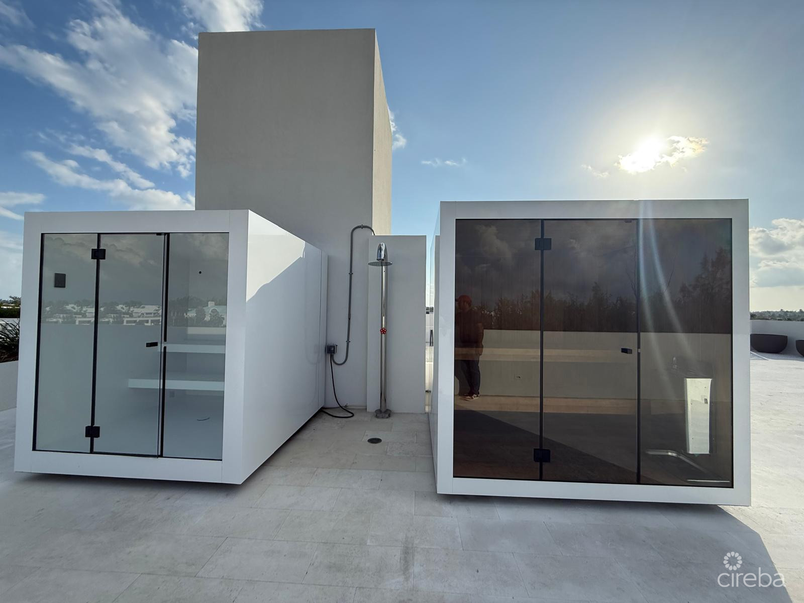 THE GROVE TOO - UNIT 75