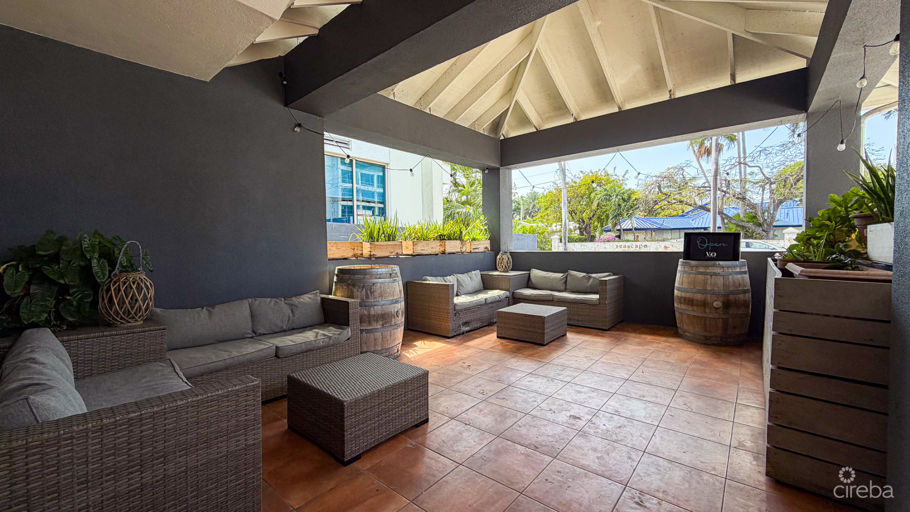 V20 - WINE BAR & RESTAURANT FOR SALE