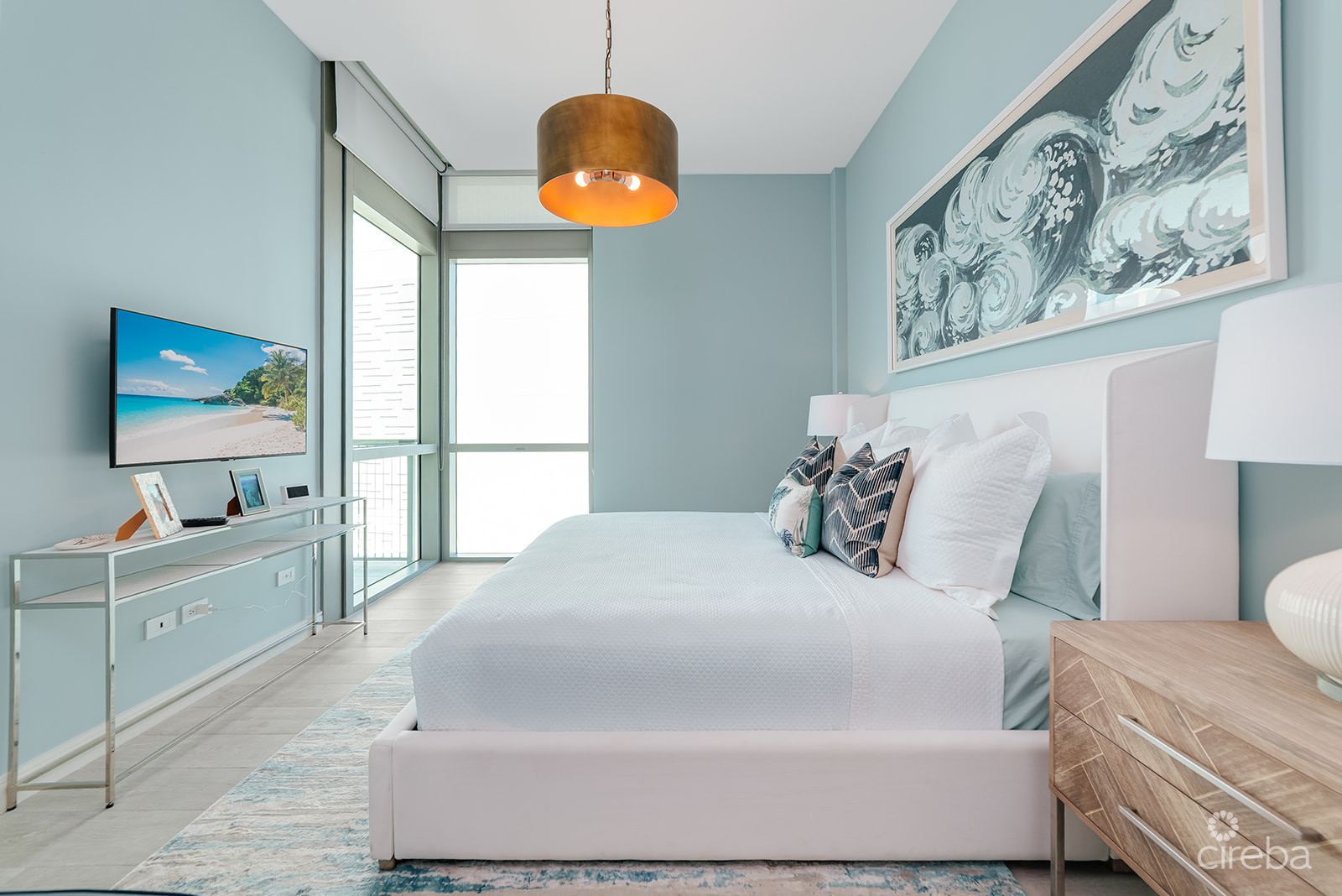 SEAFIRE N802 - SHARED OWNERSHIP OPPORTUNITY ON SEVEN MILE BEACH