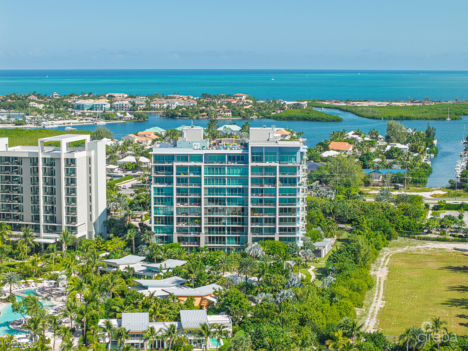 SEAFIRE N802 - SHARED OWNERSHIP OPPORTUNITY ON SEVEN MILE BEACH