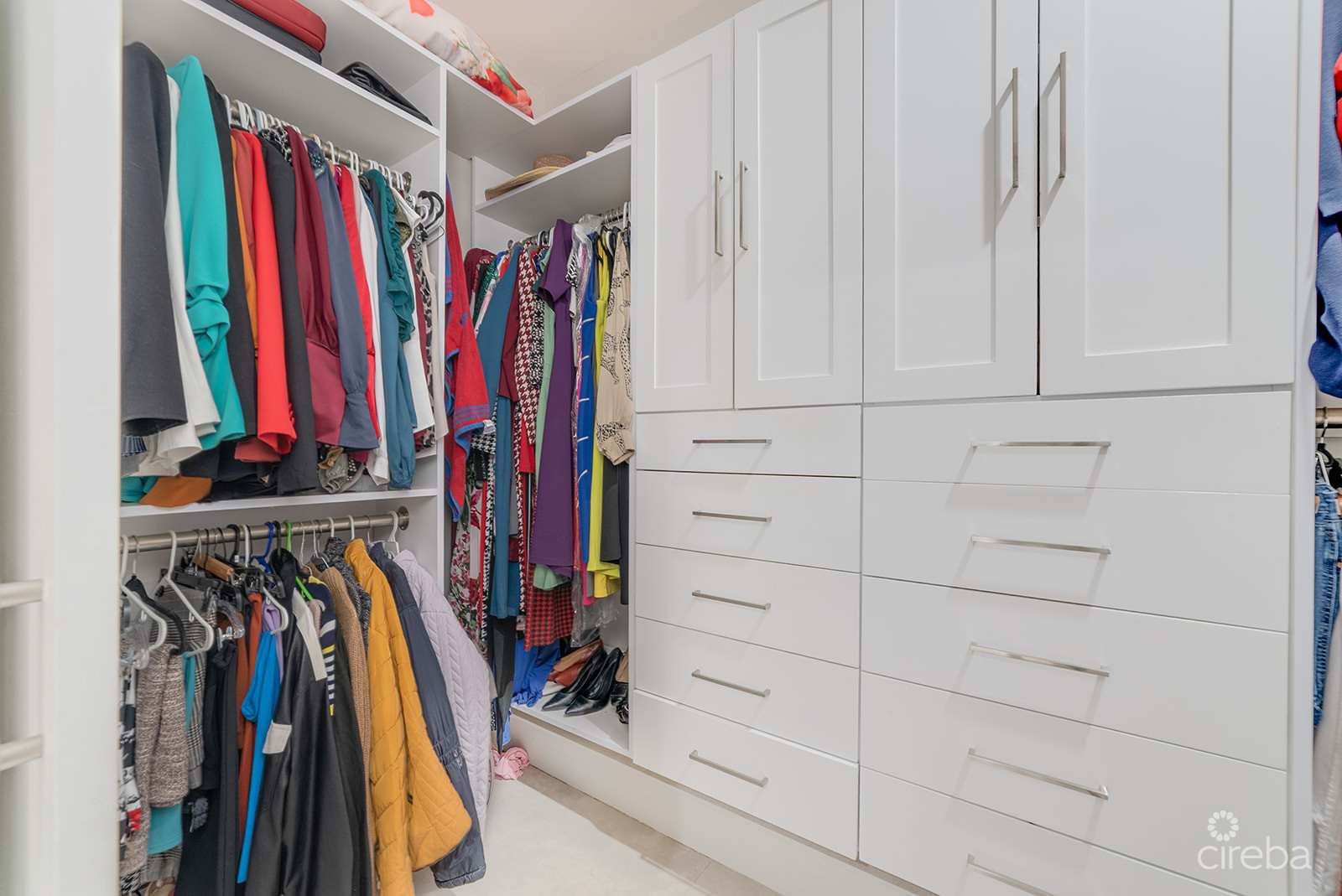 ELEVATED, 6-BEDROOM  SINGLE FAMILY HOME ON A MASSIVE PARCEL