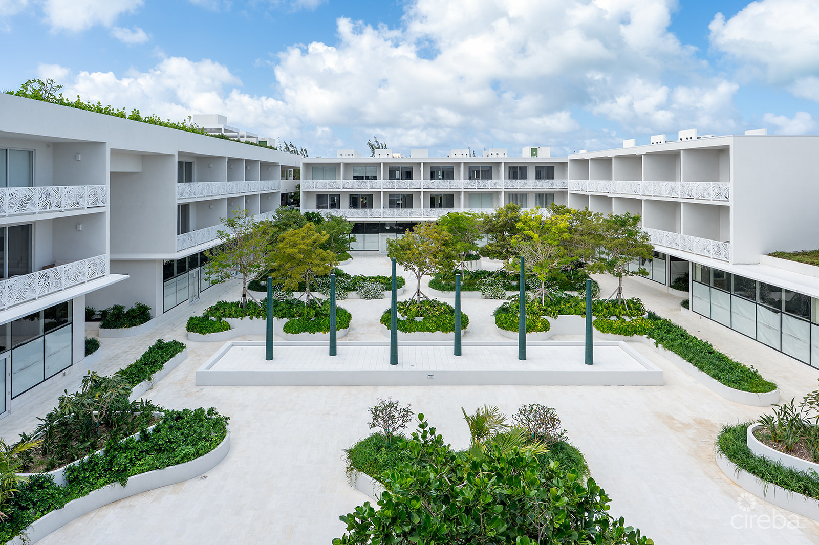 THE GROVE TOO - UNIT 75