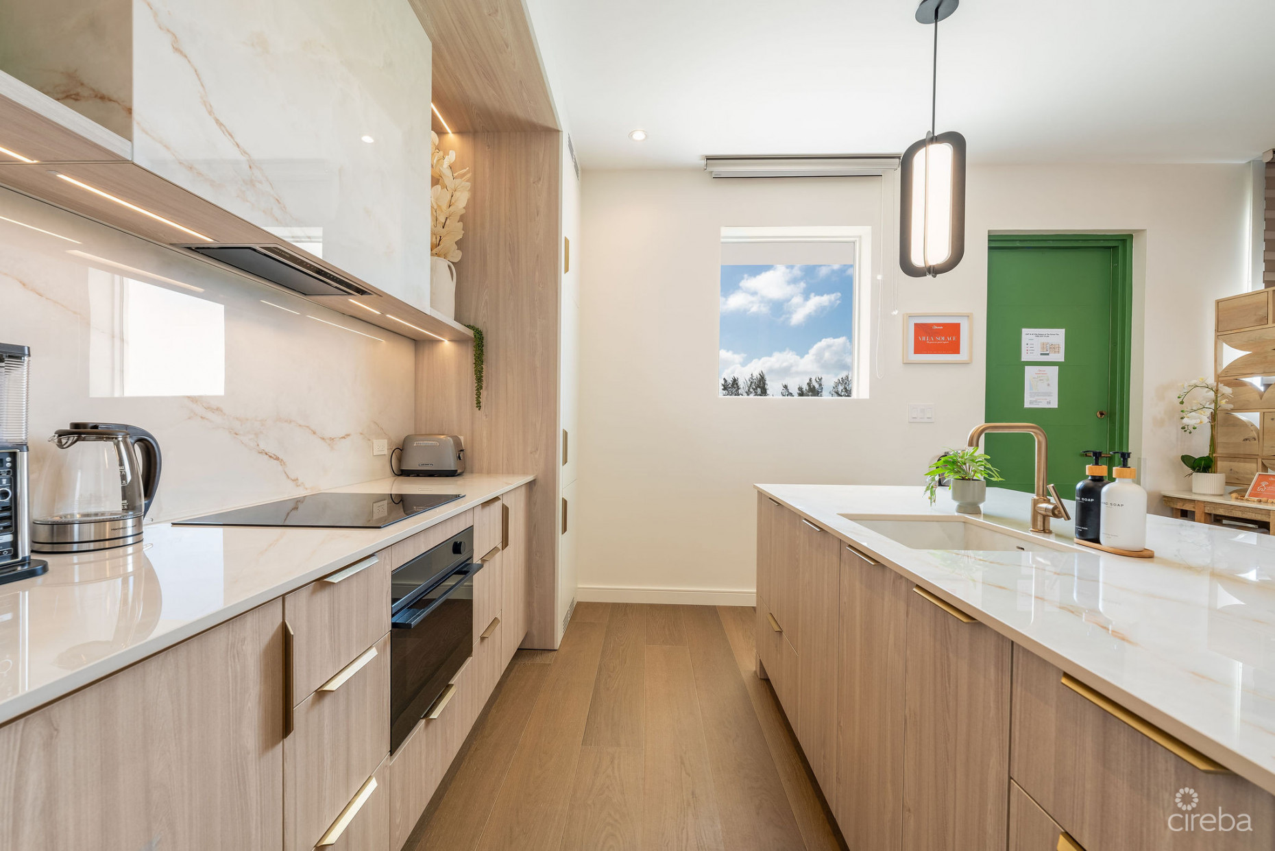 SOLACE AT THE GROVE TOO | SEVEN MILE CORRIDOR