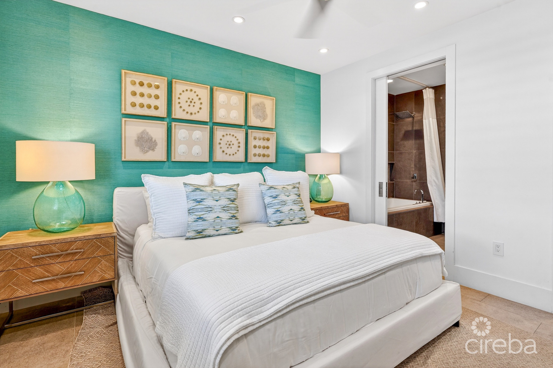 RUM POINT RESORT | RESIDENCE 203 BEACHFRONT CONDO