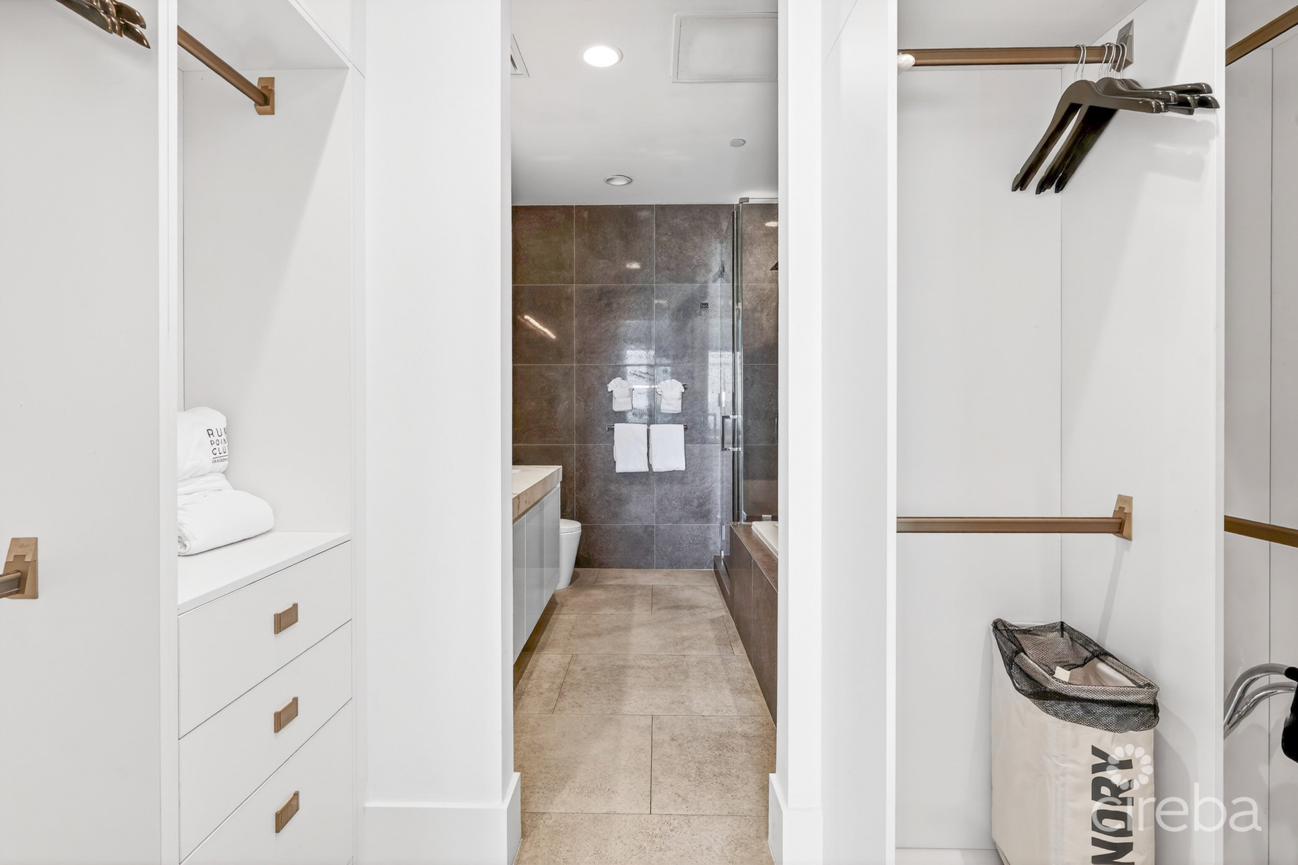 RUM POINT RESORT | RESIDENCE 203 BEACHFRONT CONDO