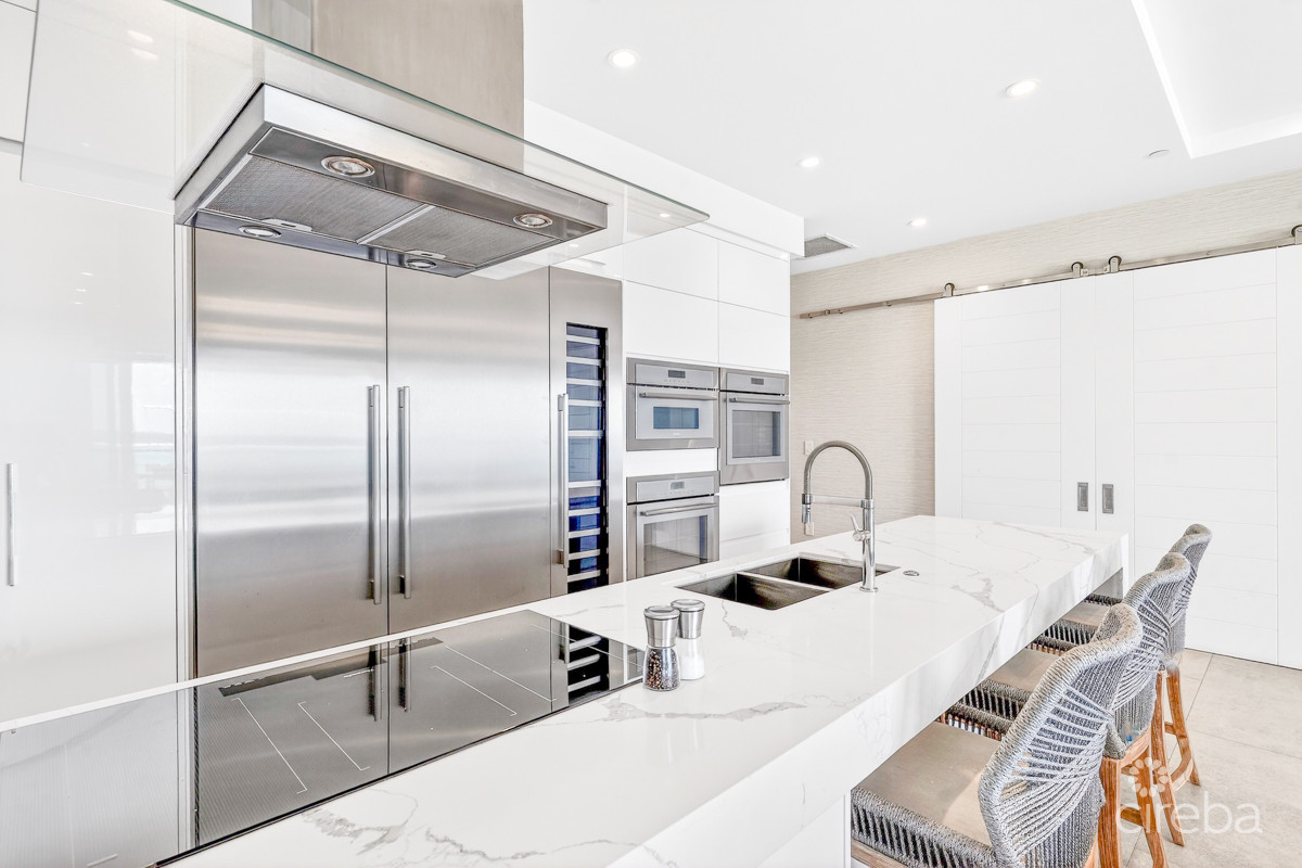 RUM POINT RESORT | RESIDENCE 203 BEACHFRONT CONDO