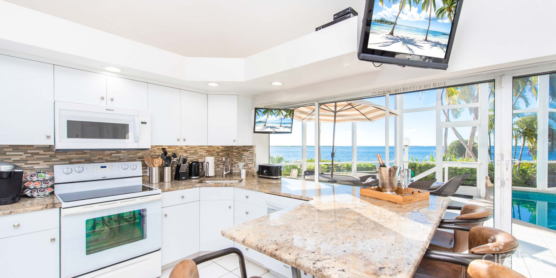 POOLS OF THE KAI - BEACHFRONT OASIS IN RUM POINT