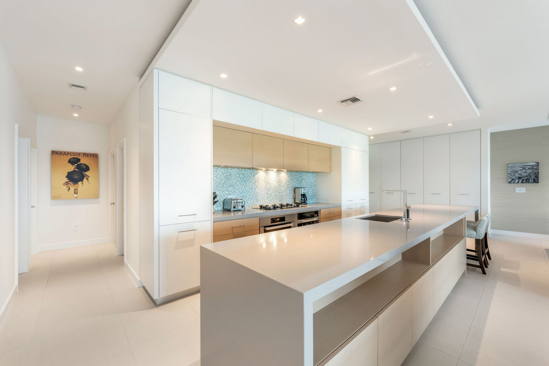 Oceana 105 - 3 Bed Oceanfront Luxury Residence