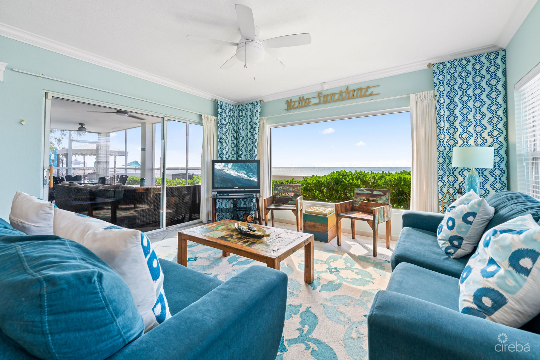 BEACHFRONT LIVING | TAMARIND BAY | SEVEN MILE BEACH