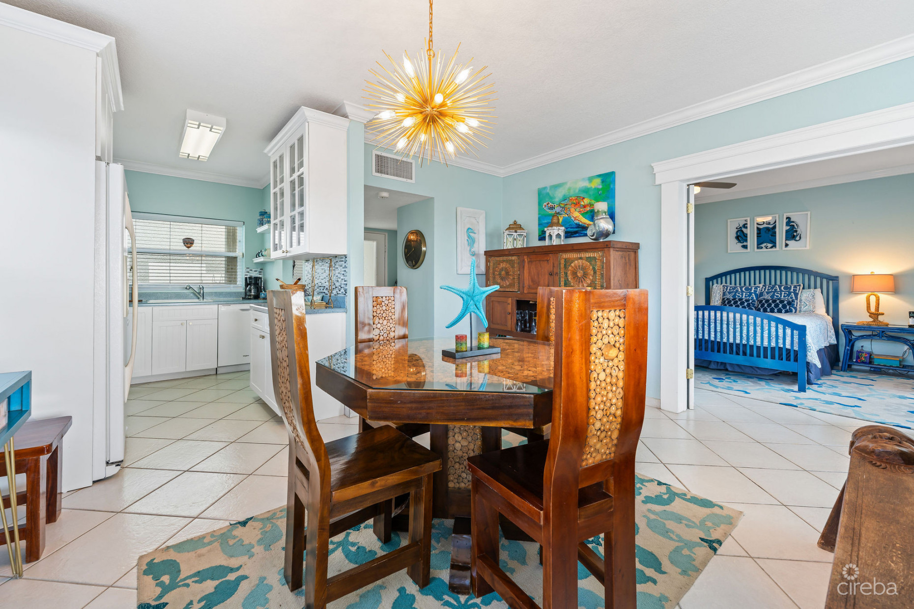 BEACHFRONT LIVING | TAMARIND BAY | SEVEN MILE BEACH