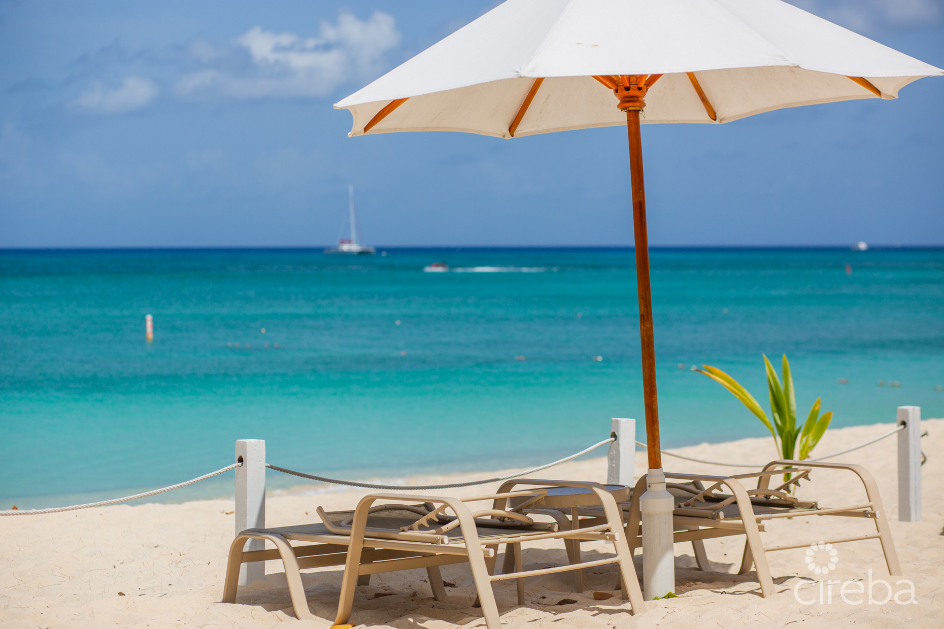 HARBOUR HEIGHTS, SEVEN MILE BEACH (RENOVATED)