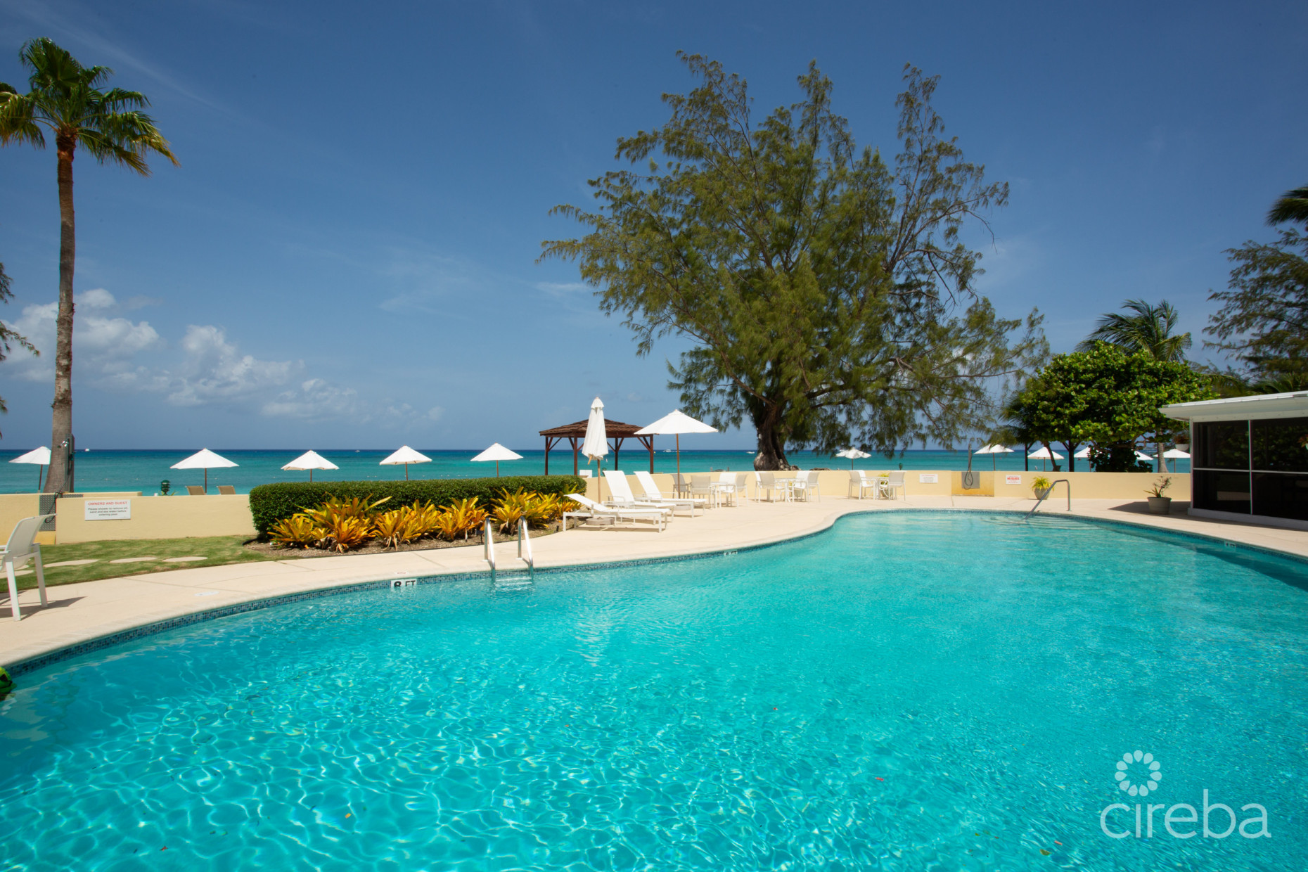 HARBOUR HEIGHTS, SEVEN MILE BEACH (RENOVATED)