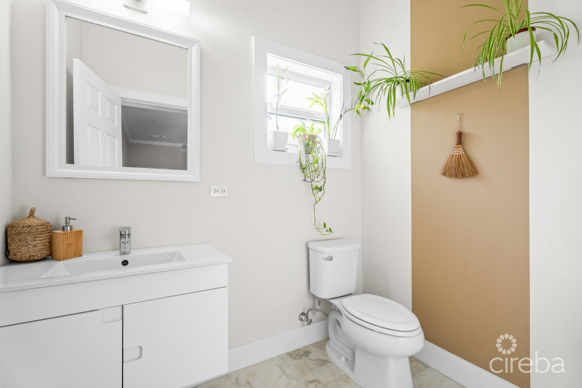 PROSPECT DRIVE HOME 594, 3 BED FAMILY HOME